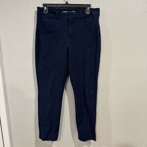 Old Navy pixie skinny pants size 10